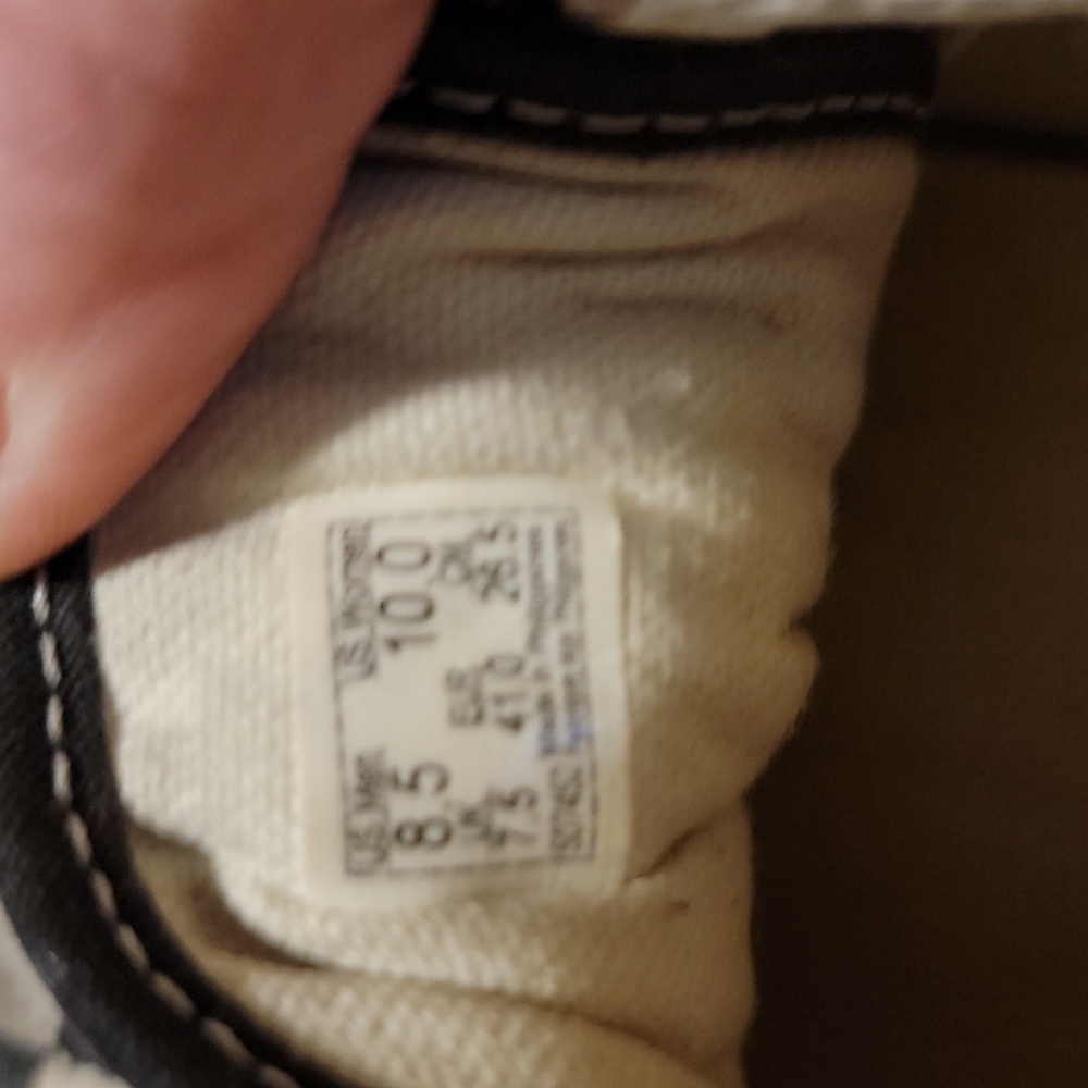 Vans - Picture 5 of 6